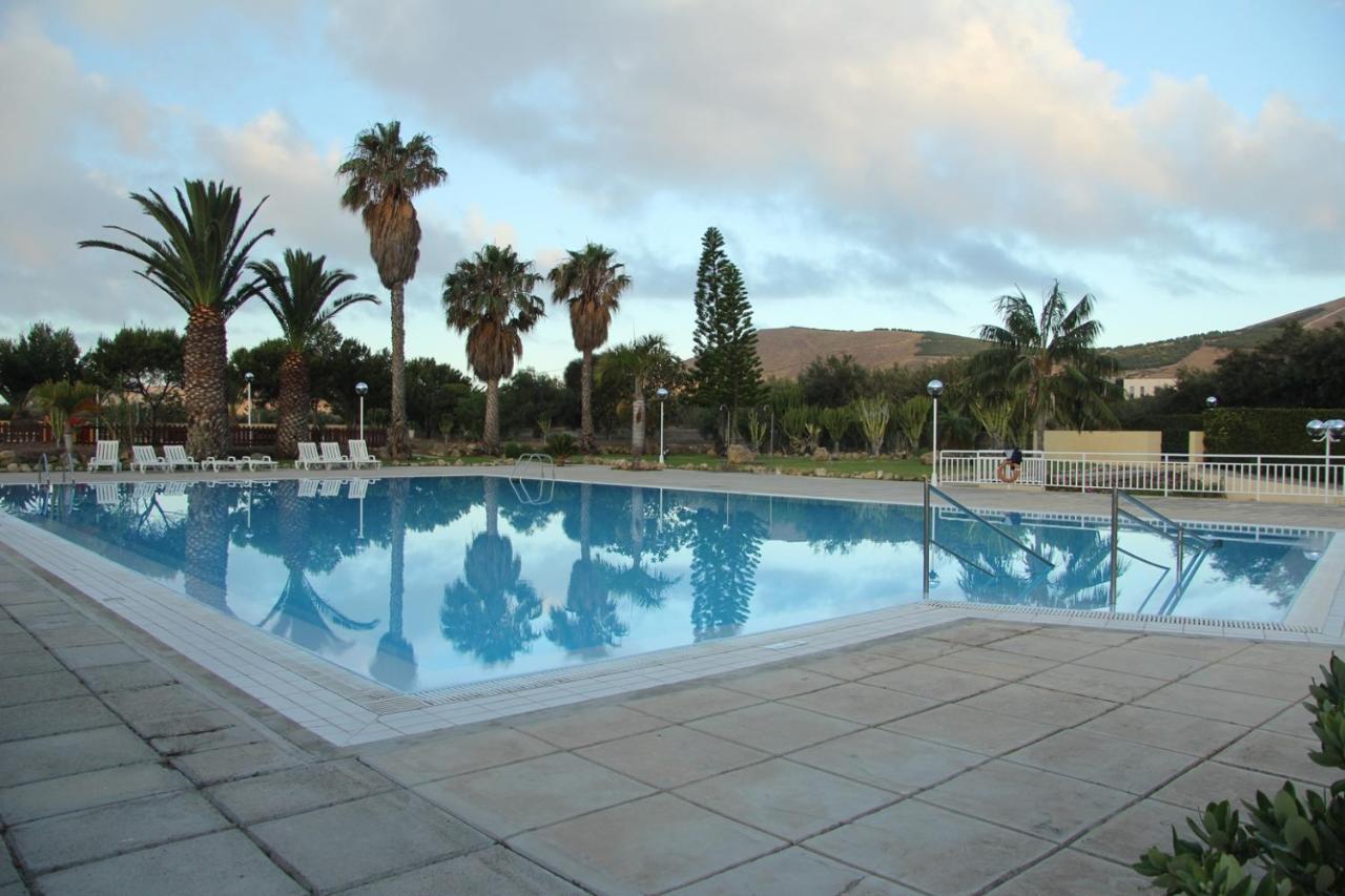 Inatel Porto Santo Hotell Exteriör bild